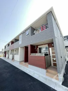 ジャイオス【1階】の外観