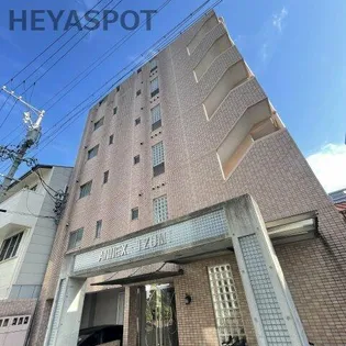 ANNEX・IZUMI【3階】の外観