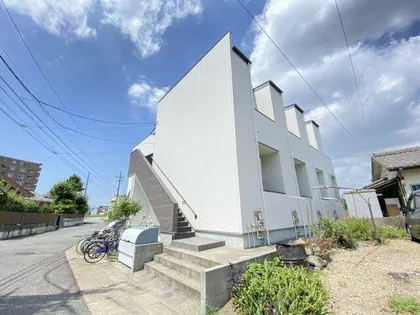 TROIS TOILESの画像