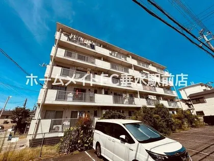 名谷農住団地D棟の画像