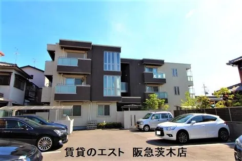 PRENDRE AGLAIAの画像