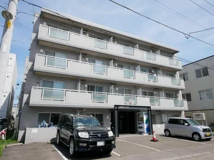 北26条マンション【4階】の外観