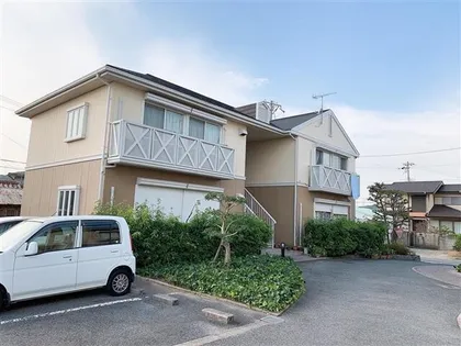 バンブーアルカディアA棟【202号室】の外観