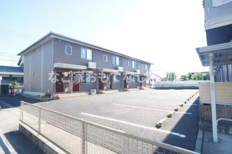 愛知県北名古屋市二子屋敷【アパート】の外観