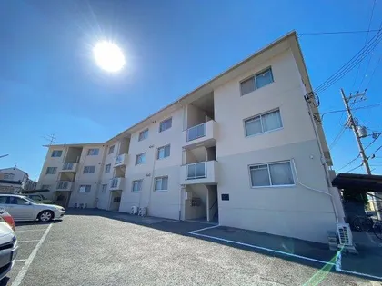 ファミールヴィラの画像