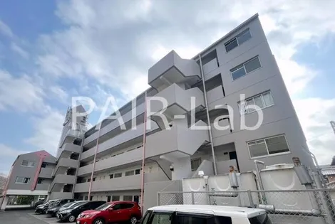 シャトー三和青山の画像