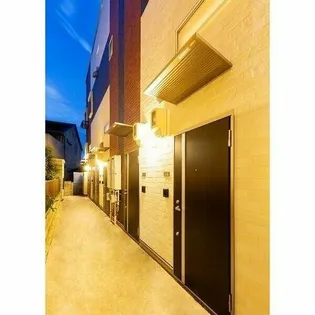 パークフロント清明山【102号室】の外観