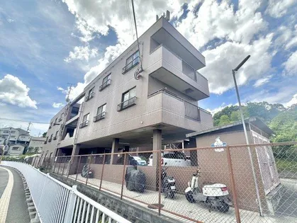 パラシオン旭ヶ丘【2階】の外観