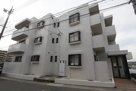 サンホワイト植田の画像