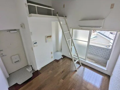 インタースペース松本1号館【3階】の居間