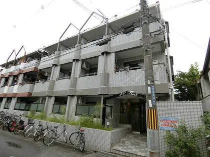 ラフィーネ千里丘【305号室】の外観