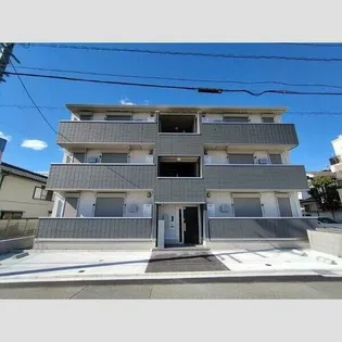 ファミール駅西【2階】の外観