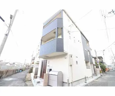 フォレストクリエオーレ朝日町アネックス【2階】の外観