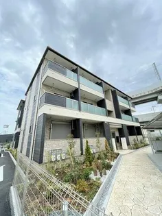 メゾン エスポワール【3階】の外観