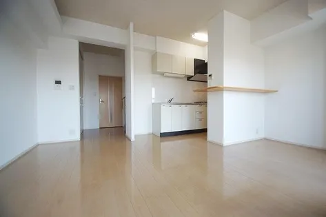 レジデンス住吉【14階】の居間