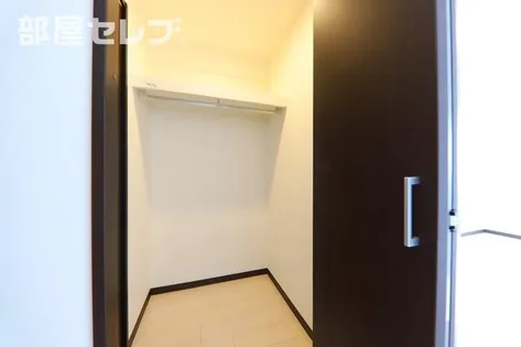 Grand Vrio Fukiage【401号室】の内装