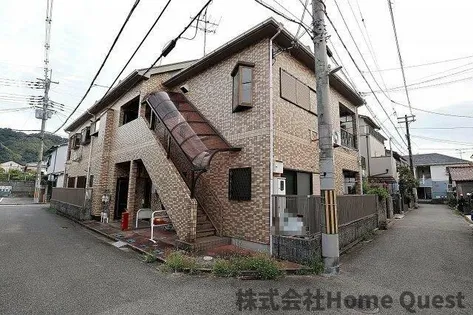 ハイツ四季【2階】の外観