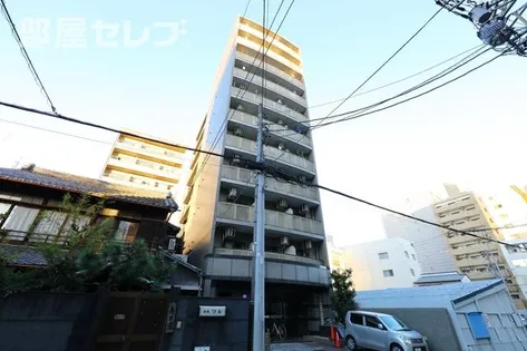 ライオンズマンション新栄【4階】の外観