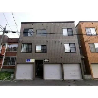 シャネル麻生参番館の画像