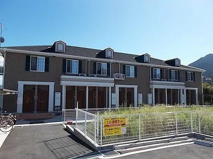 アヴニールの画像