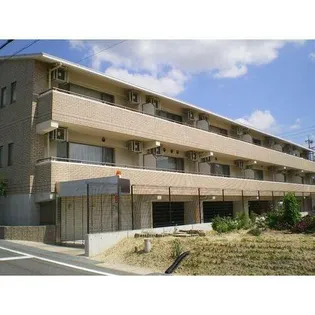 HOLLY HILLS RESIDENCE EAST【3階】の外観