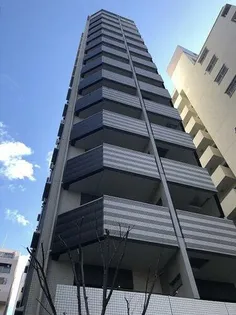 クリスタルグランツ新大阪【9階】の外観