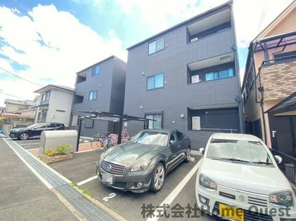 リビングライフ八尾山本【2階】の外観