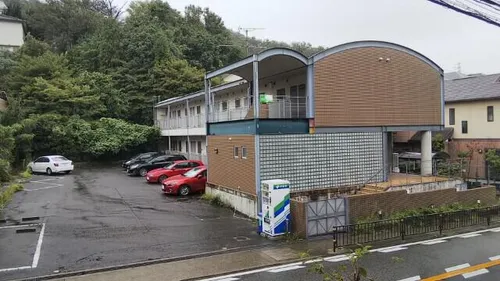 花屋敷マンション【1階】の外観