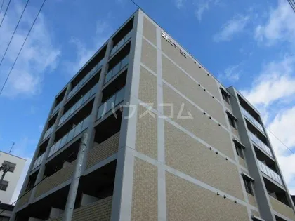 ZEST32【3階】の外観