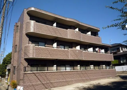 ルピナスUMESATO【3階】の外観