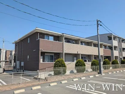 クオリティー ワン【1階】の外観