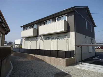 愛知県西尾市中畑町小井戸【アパート】の外観