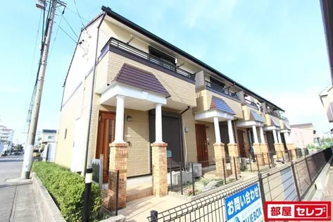 愛知県北名古屋市鹿田永塚【テラスハウス】の外観