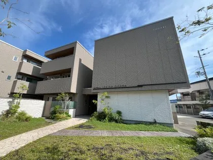 シャーメゾン レアレア アロハの画像