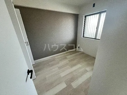 パインフィールド洛西【3階】の内装