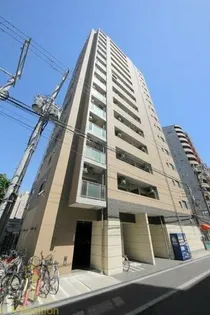 レジデンス本町【6階】の外観