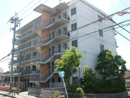 プリムローズ岸和田【3階】の外観