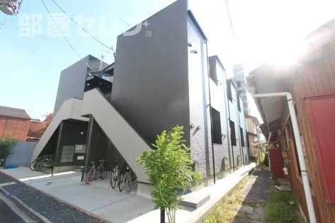 ラ ヴィータ フェリーチェの画像