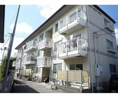 エステートピアウラタ【3階】の外観