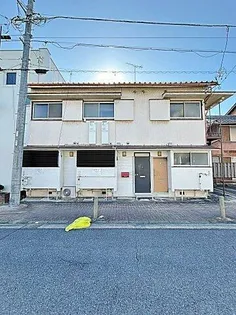 前田荘【203号室】の外観