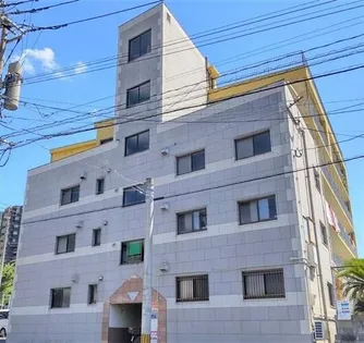マキシム足原【3階】の外観