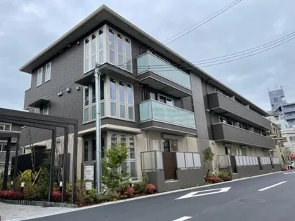 Sinfaria YUZATO B棟【2階】の外観