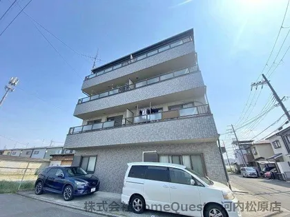 スリーフレンド河合【4階】の外観