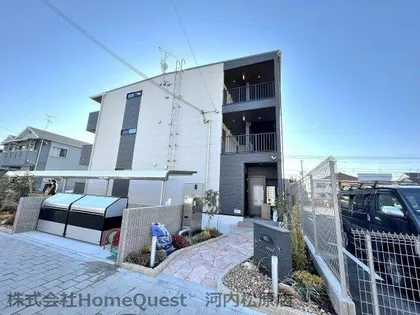 ルミウスⅤ【2階】の外観