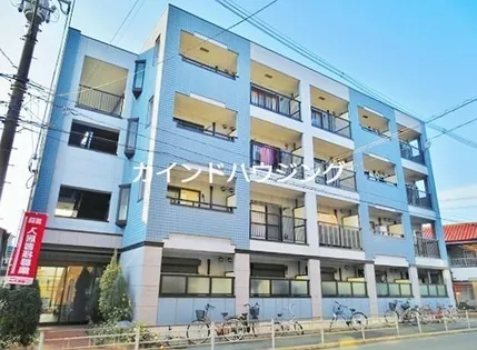 カルチェ ラタン【1階】の外観