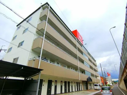 アプティ3番館【5階】の外観