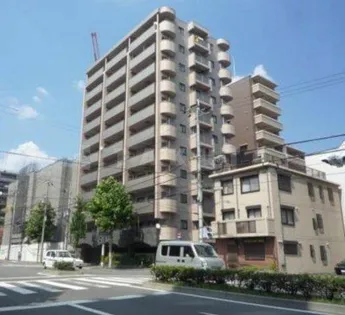 ロックフィールドの画像
