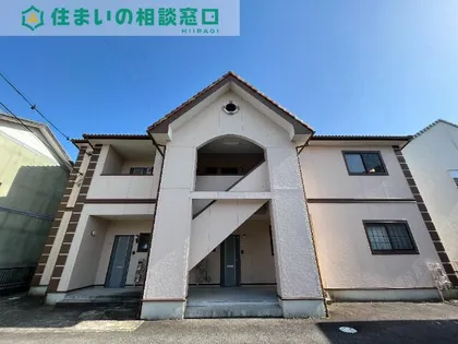 愛知県岡崎市中島町字遂分【アパート】の外観