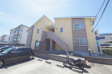 ラフォーレ萩原【1階】の外観