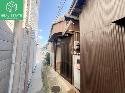 和歌山県和歌山市湊通丁北4丁目【一戸建】の外観